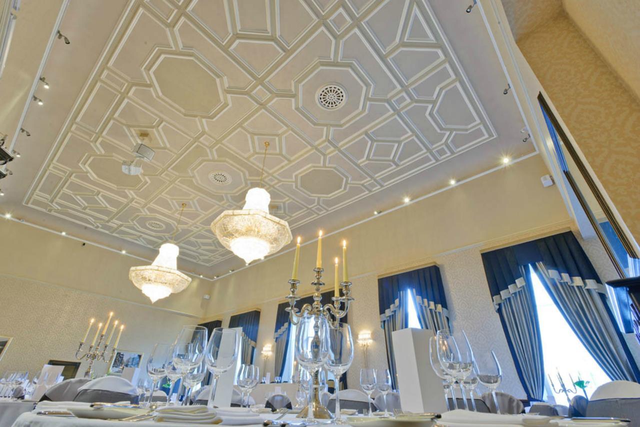 Rox Hotel Aberdeen By Compass Hospitality Exterior foto